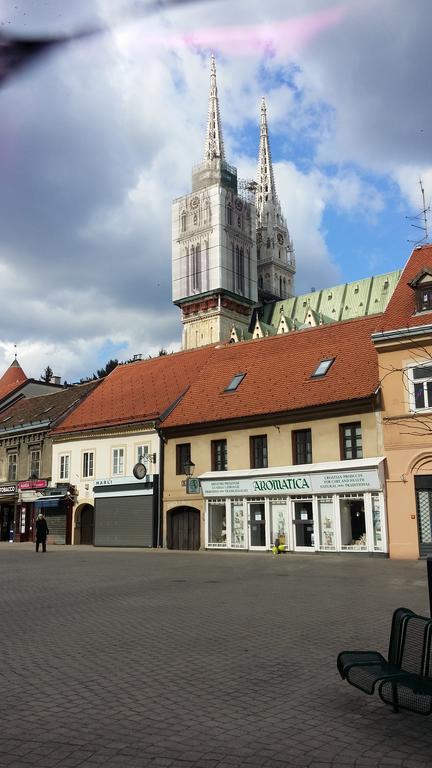 Apartments Lina - Center With Free Parking! Zagreb Exterior photo